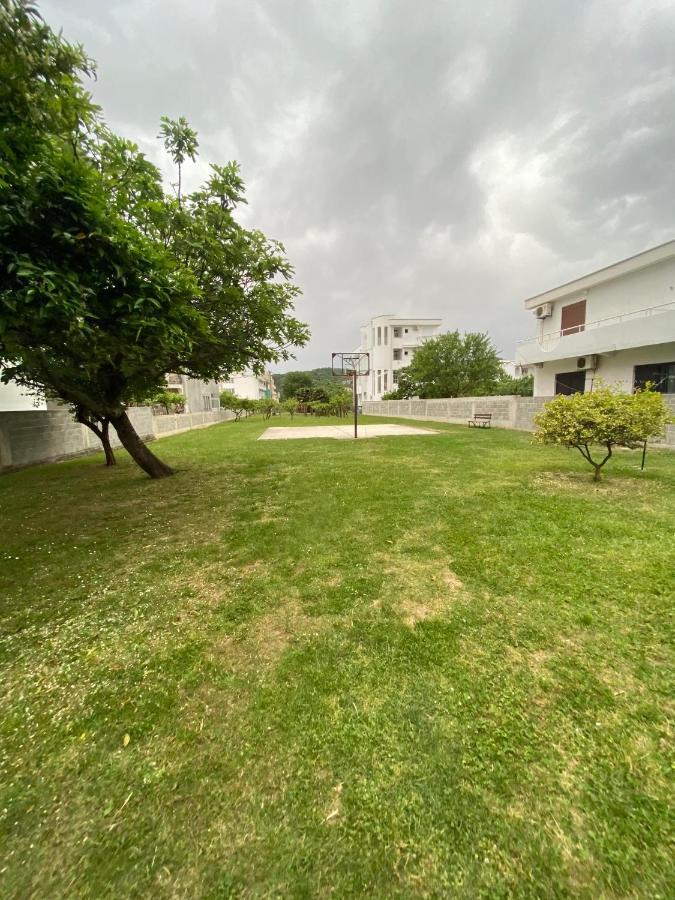 Apartments Toni Ulcinj Exterior foto